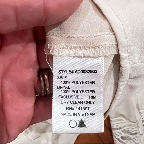 ASTR Cream and Lace Dress - Picture 8 of 8